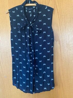 Tommy Hilfiger Navy Top with White Dog Motif